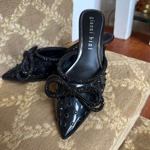 Gianni Bini Kitten Heel Mules Rhinestone Bows & Trim Black 8.5